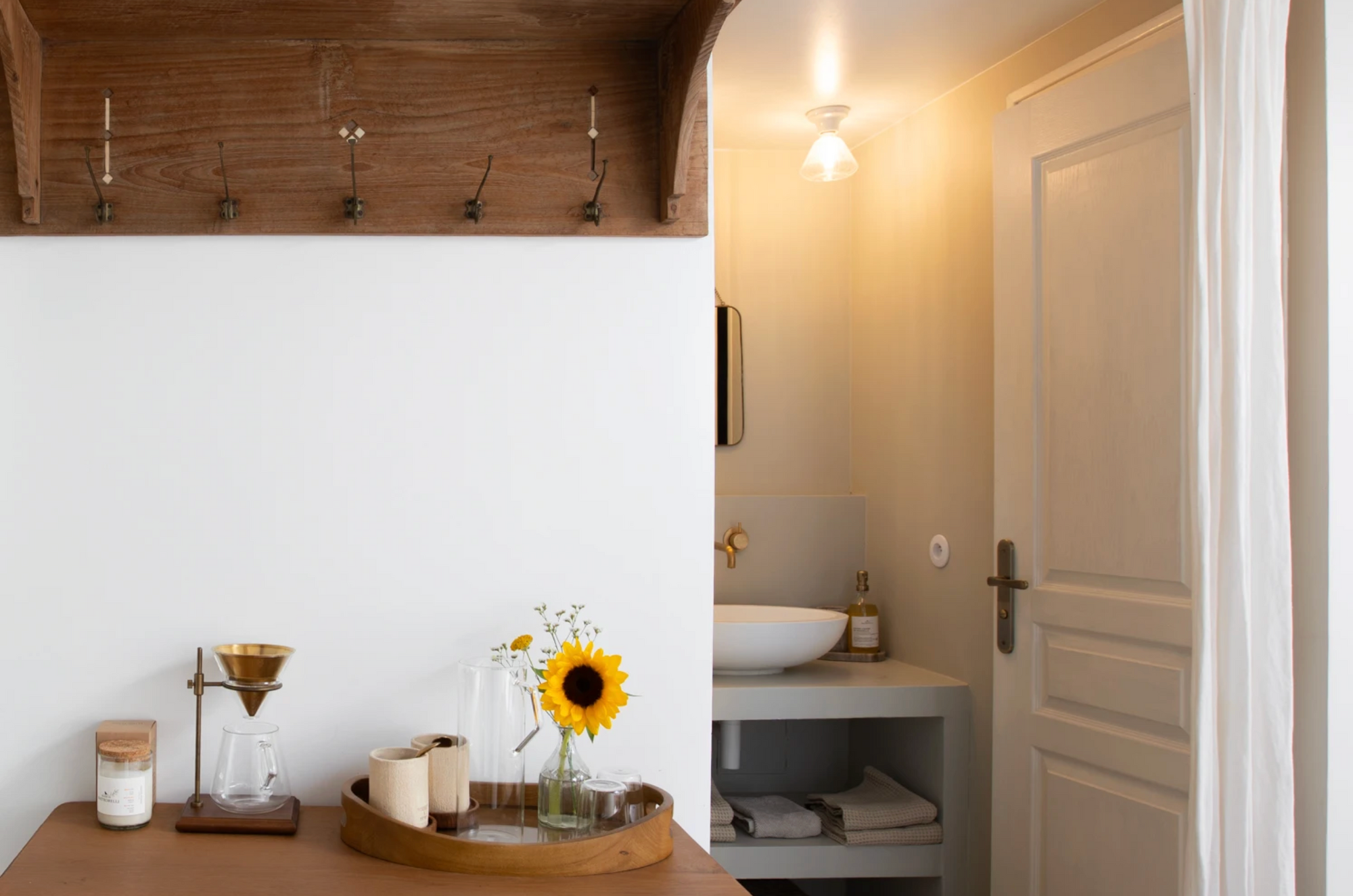 Chambre 1 ( partagée ) Intime, solaire, sophistiquée