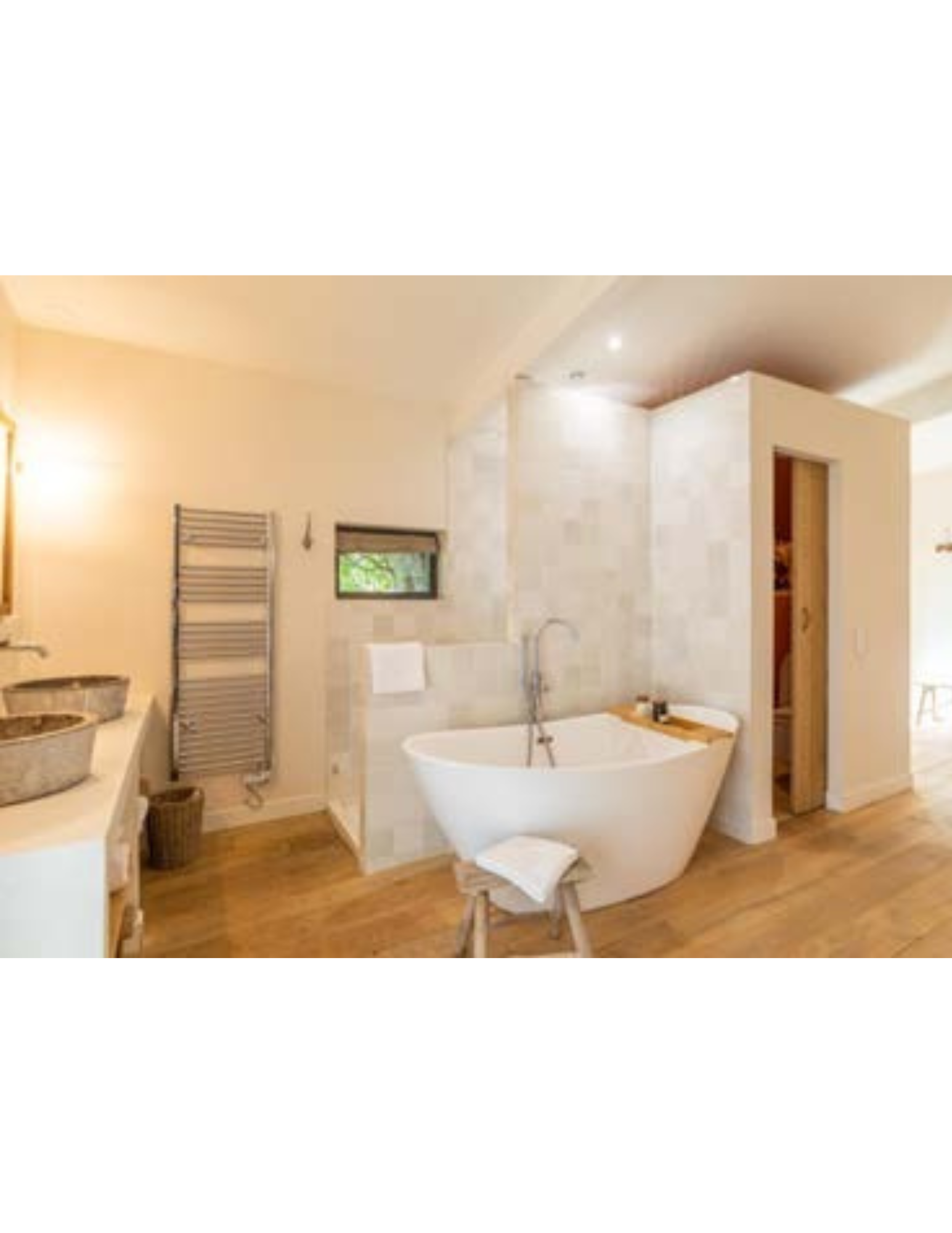Chambre 3 - Suite immortelle - Studio indépendant (Niveau Jardin)
